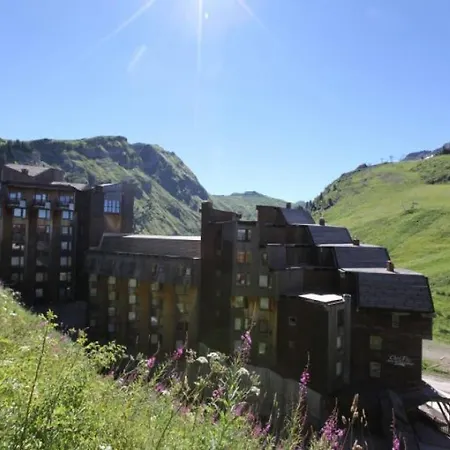 Pas Du Lac